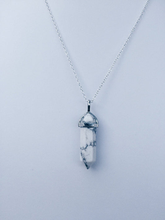 Howlite Silver Crystal Necklace, White Howlite Healing Stone Jewelry, Marble Necklace for Women