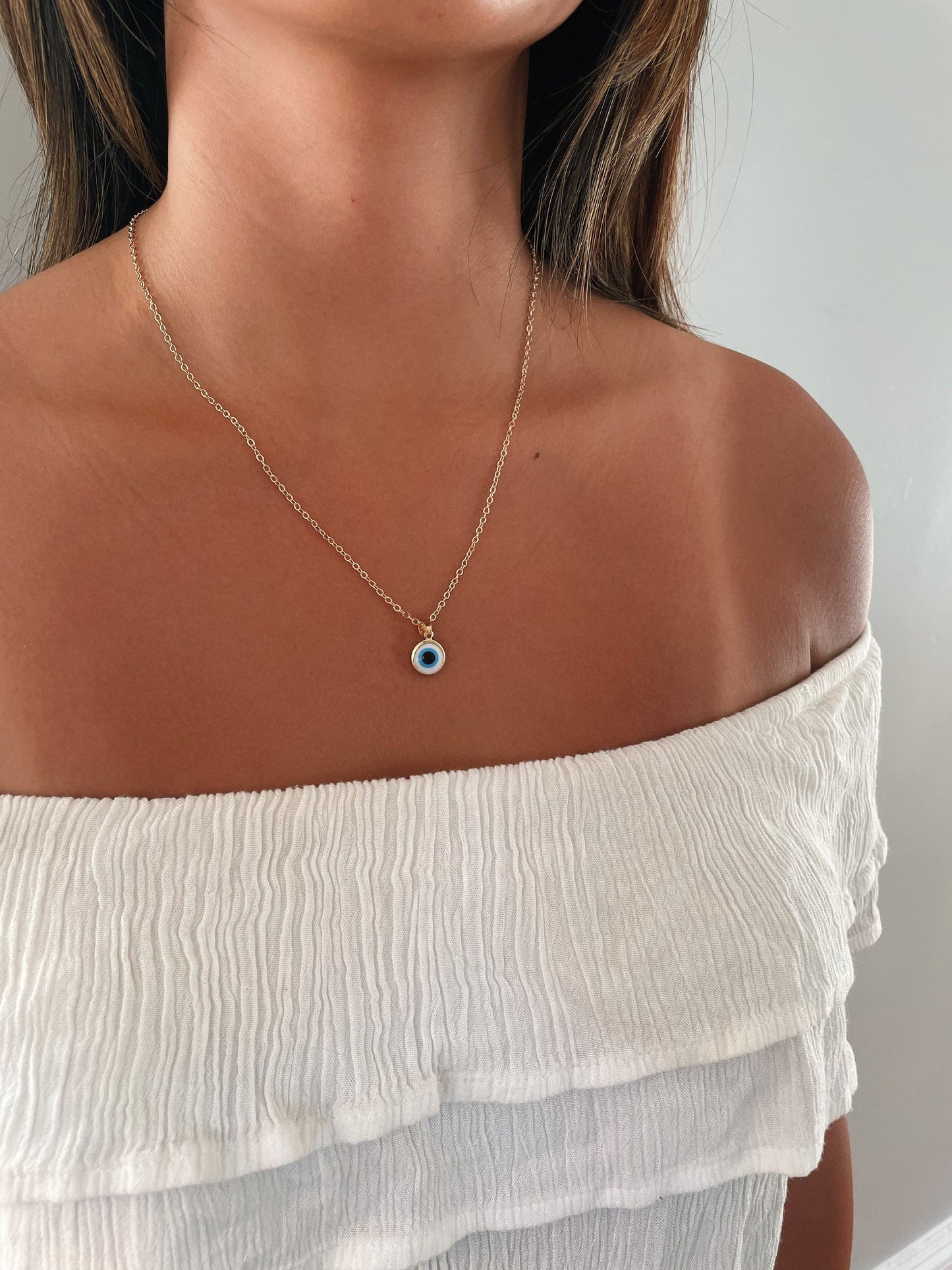 EVIL EYE NECKLACE, Round Rainbow Blue Eye Pendant, Protection Necklace for Women, Bridesmaid Jewelry, Gift for Her