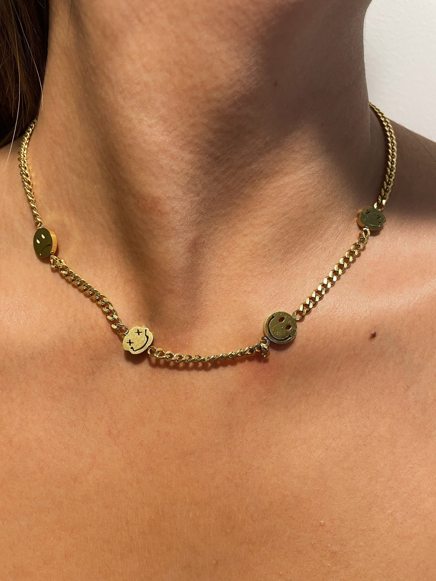 Trippy Smiley & Sad Face Emoji Necklace - 14K Gold Plated Stainless Steel Choker Necklace - Trendy Jewelry for Her, Retro Jewelry, Paperclip